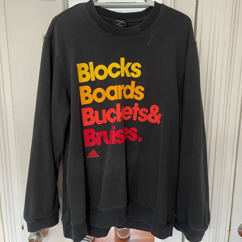 Adidas sweater